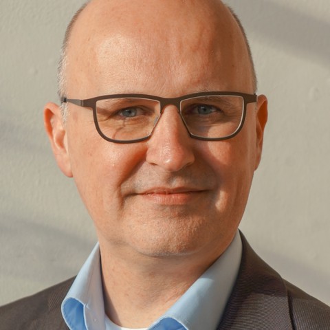 Peter  van den Heuvel