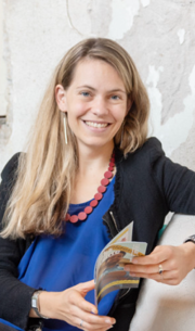 Claudia Mayer