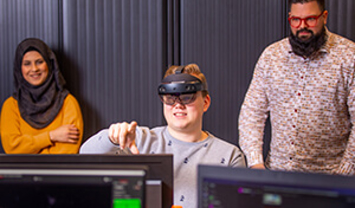 Wat zijn de interessegebieden binnen de studierichting Techniek en Milieu bij Hogeschool Inholland?