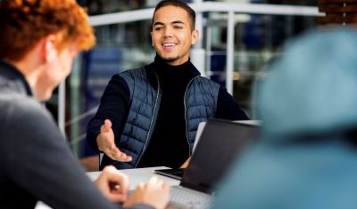 Student studeert opleidingsvorm voltijd bij Hogeschool Inholland
