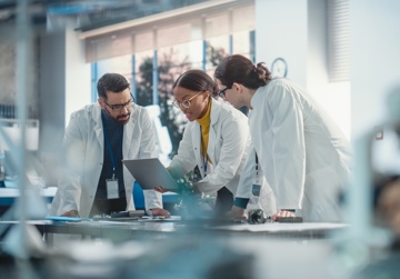 Slimme technologie voor identificatie van nieuwe microbiële stammen (STRAIN-AI)