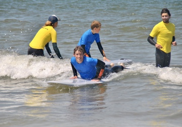 Hang Loose: aangepast surfen voor jongeren
