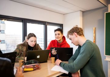 De praktijk van open leermaterialen