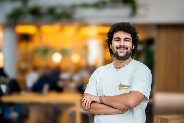 Ontdek bij Studeren bij Hogeschool Inholland hoe je je kunt inschrijven voor een hbo-opleiding Student weet de stappen van inschrijven