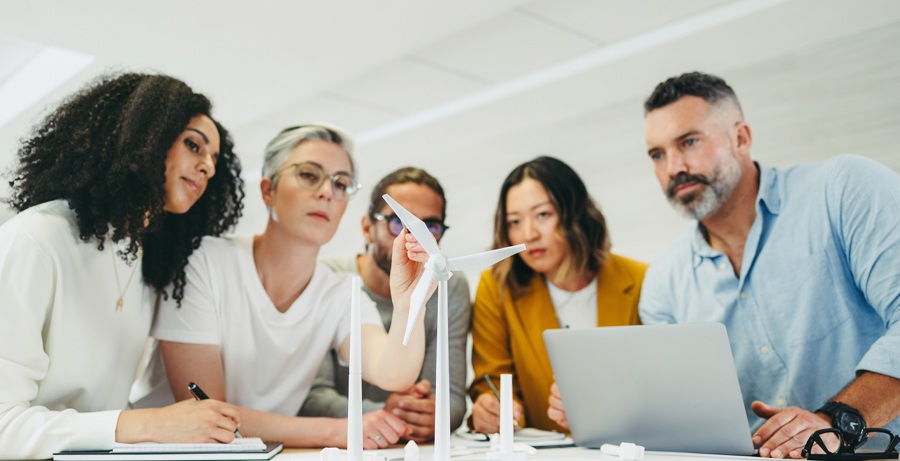 Waarom kies je voor een post-hbo opleiding Energietransitie bij Inholland Academy?