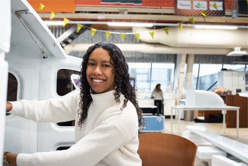 What can you do during the Aeronautical Engineering Open Day?