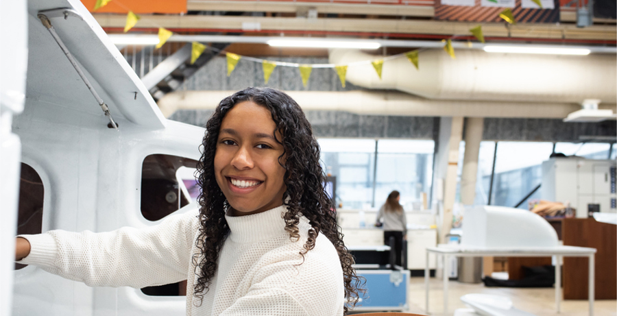 What can you do during the Aeronautical Engineering Open Day?