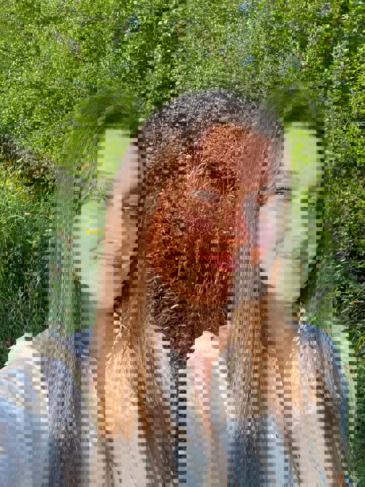 Creative Business student Dana Leeuwrik Vraag het aan Creative Business student Dana